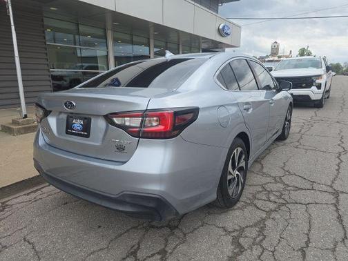 Ice Silver Metallic 2020 Subaru Legacy Premium