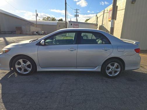 2011 Toyota Corolla S