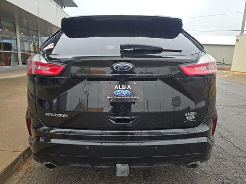 2020 Ford Edge ST