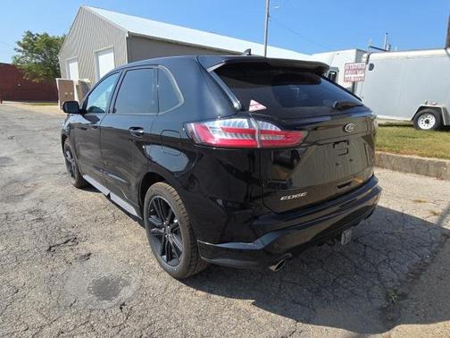 2020 Ford Edge ST