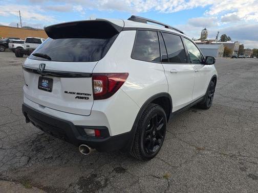 2024 Honda Passport AWD Black