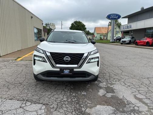 2022 Nissan Rogue S