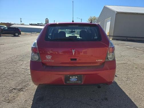 2009 Pontiac Vibe Base