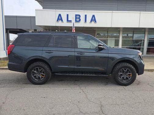 2025 Ford Expedition Tremor