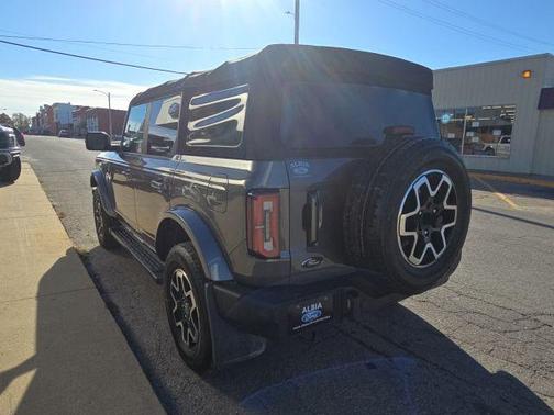 2022 Ford Bronco Outer Banks