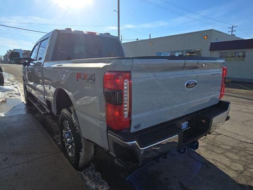 2026 Ford F-350 Lariat