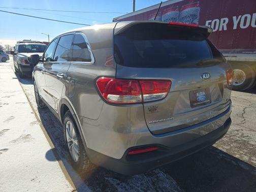 2018 Kia Sorento L