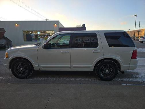 2003 Ford Explorer Limited