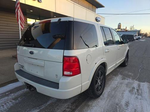 2003 Ford Explorer Limited