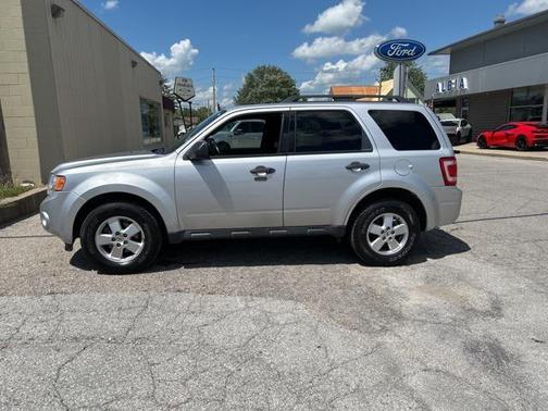 2011 Ford Escape XLT