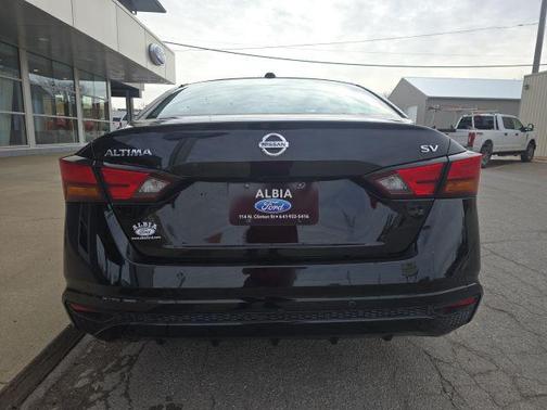 2021 Nissan Altima 2.5 SV