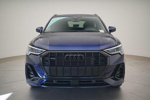 2023 Audi Q3 Premium 45 TFSI S line quattro Tiptronic