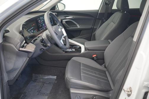 2025 Audi Q5 Premium TFSI quattro S tronic