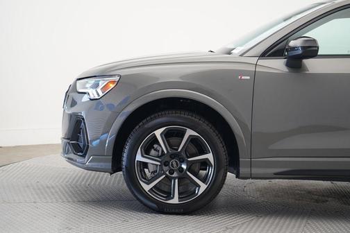 2025 Audi Q3 45 S line Premium Plus