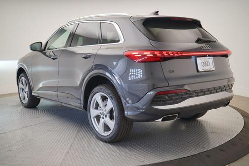 2025 Audi Q5 Premium Plus TFSI quattro S tronic