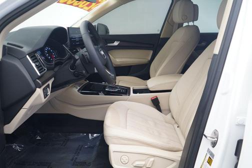2023 Audi Q5 40 Premium