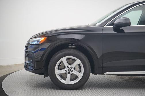 2022 Audi Q5 40 Premium