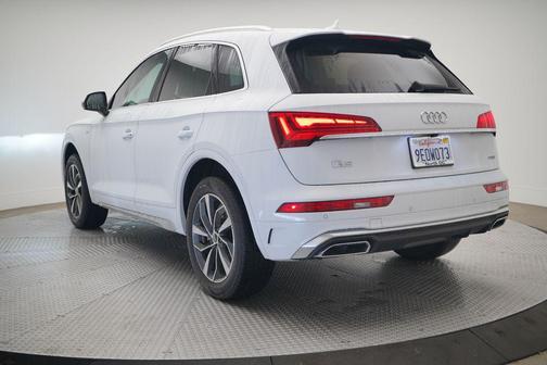 2023 Audi Q5 45 S line Premium
