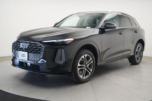 2025 Audi Q5 Premium Plus TFSI quattro S tronic