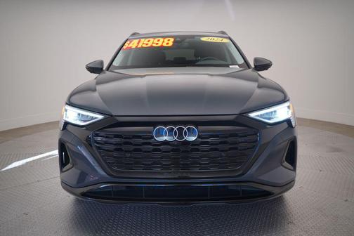2024 Audi Q8 e-tron Premium Plus