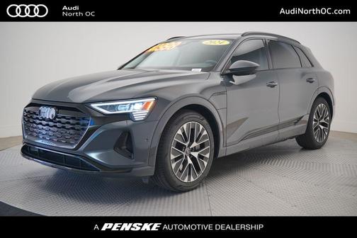 2024 Audi Q8 e-tron Premium Plus