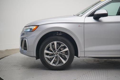 2023 Audi Q5 45 S line Premium Plus