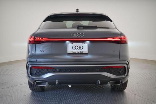 2025 Audi Q5 Sportback Prestige TFSI quattro S tronic