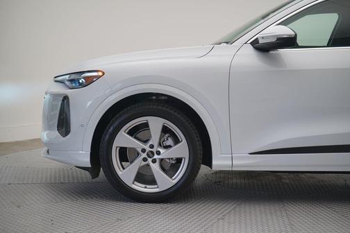 2025 Audi Q5 Prestige