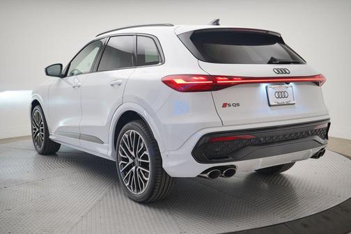 2025 Audi SQ5 3.0T Prestige