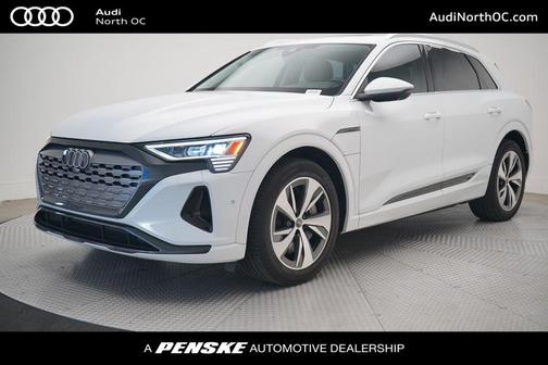 2024 Audi Q8 e-tron Premium Plus
