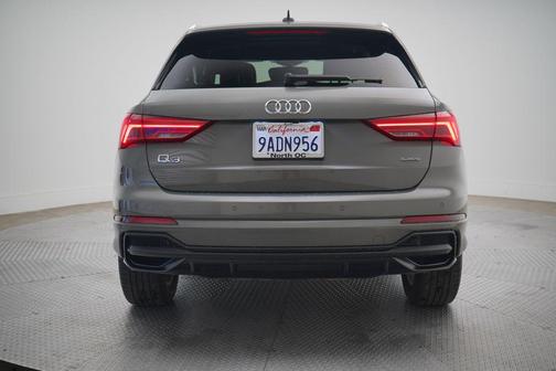 2022 Audi Q3 45 S line Premium