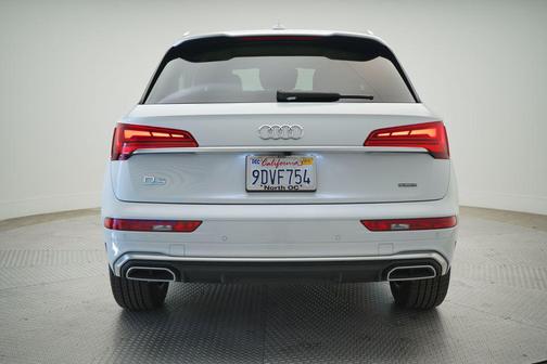 2023 Audi Q5 45 S line Prestige