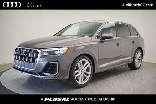 2025 Audi Q7 55 Premium Plus