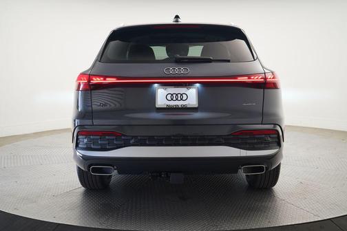 2025 Audi Q5 Prestige TFSI quattro S tronic