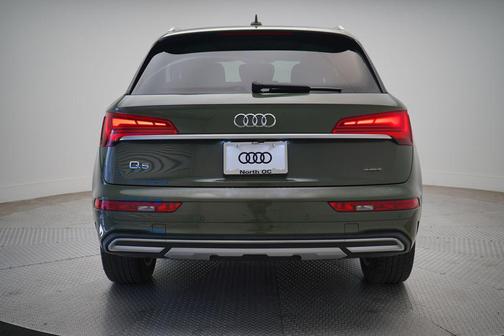2023 Audi Q5 40 Premium