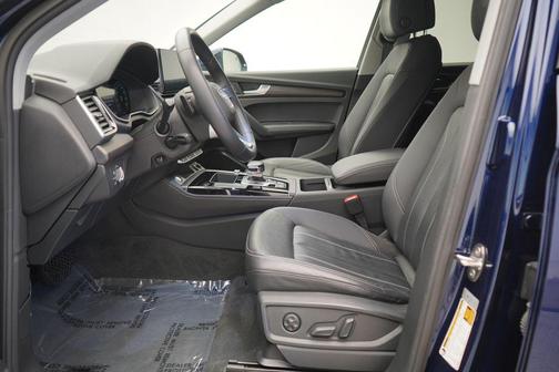 2022 Audi Q5 45 S line Premium Plus