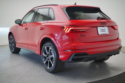 2025 Audi Q3 45 S line Premium Plus