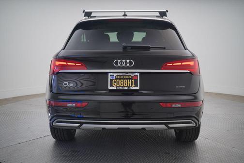 2023 Audi Q5 40 Premium Plus