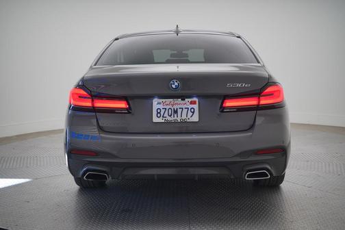 2022 BMW 530e Base
