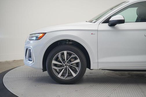 2023 Audi Q5 45 S line Premium Plus
