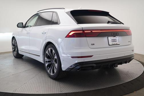 2026 Audi Q8 55 Premium Plus