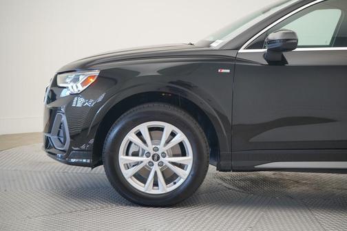 2025 Audi Q3 45 S line Premium Plus