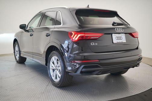 2025 Audi Q3 45 S line Premium Plus
