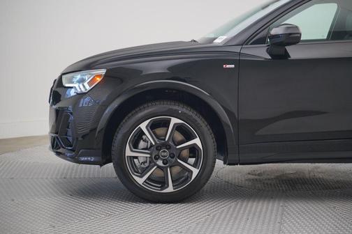 2025 Audi Q3 45 S line Premium Plus