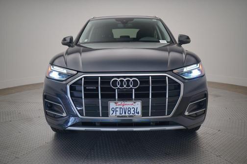 2023 Audi Q5 40 Premium Plus