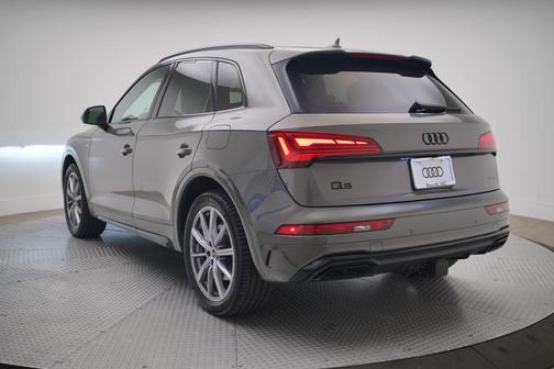 2023 Audi Q5 e 55 S line Premium Plus