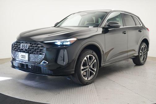 2025 Audi Q5 Premium Plus TFSI quattro S tronic