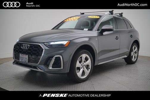 2022 Audi Q5 45 S line Premium Plus