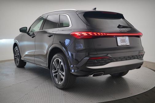 2025 Audi Q5 Premium Plus TFSI quattro S tronic