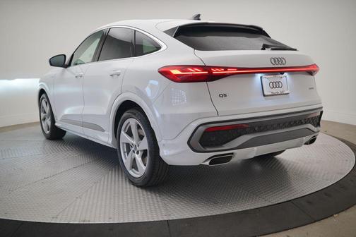 2025 Audi Q5 Sportback Prestige TFSI quattro S tronic